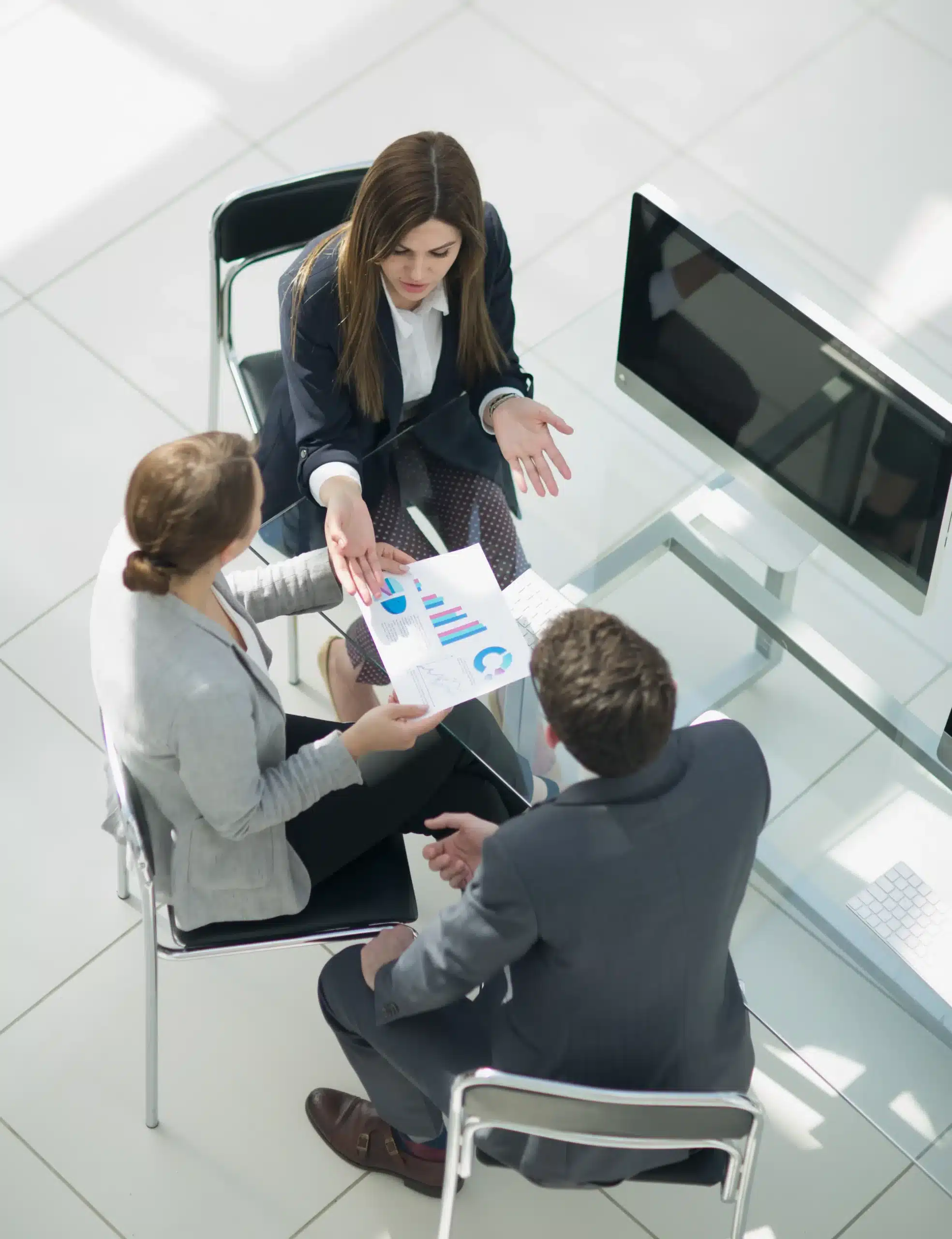 Empresaris fent gestions